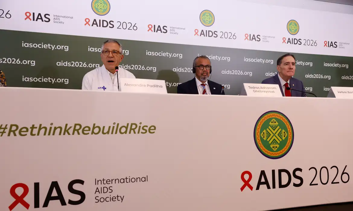Remédio injetável que previne HIV pode entrar no SUS até o fim o ano